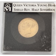 AUSTRALIA 1893 . HALF 1/2  SOVEREIGN . MELBOURNE . GOLD